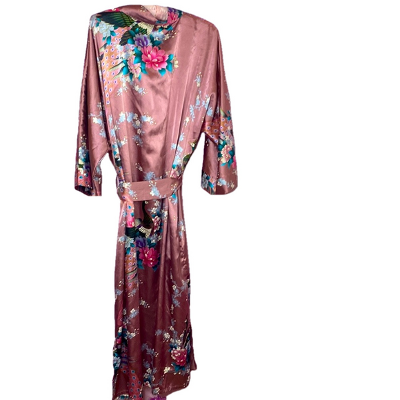 Luxurious Floral Satin Robe - Picture 3 of 11